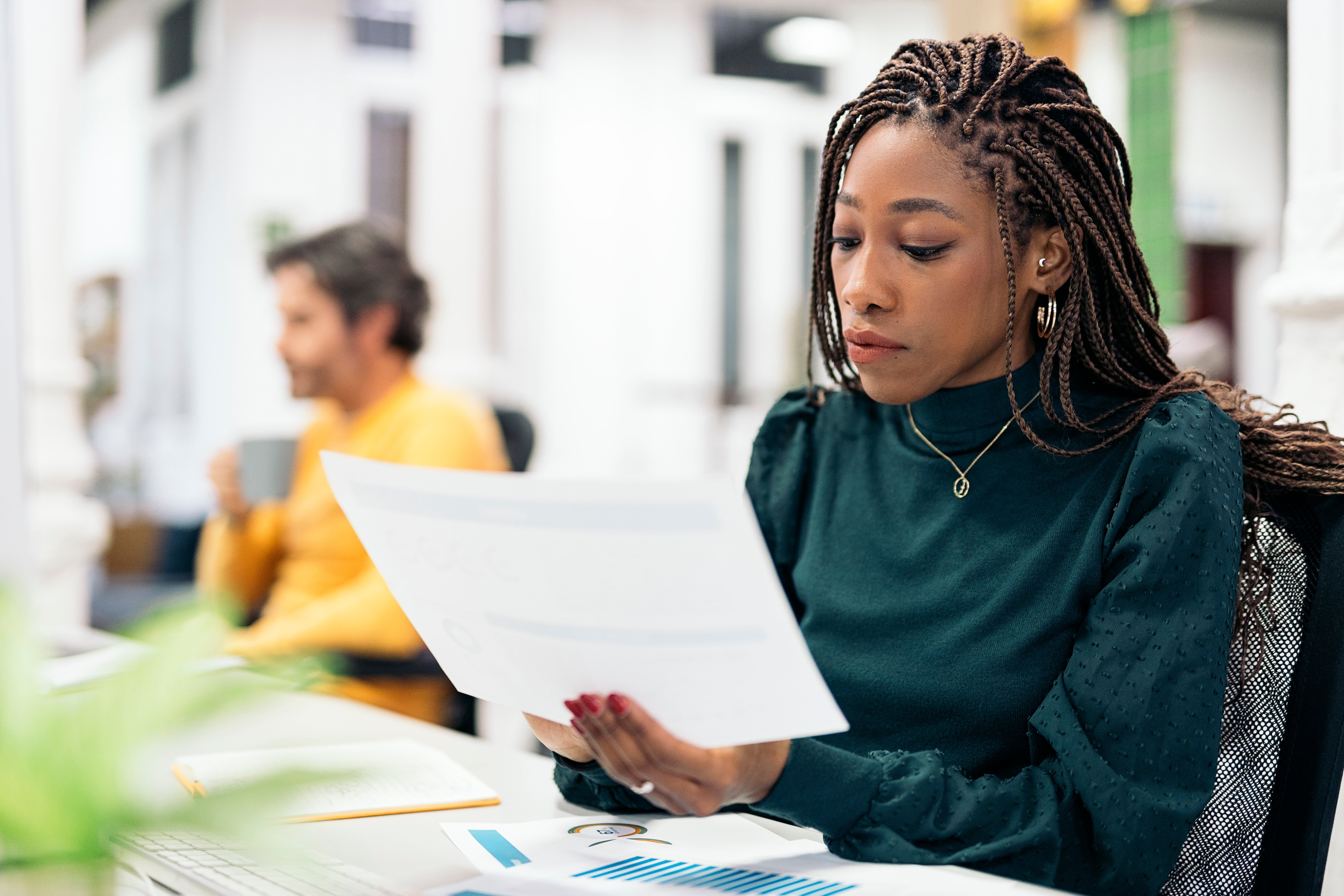 african-woman-working-in-the-office-2023-11-27-05-21-25-utc